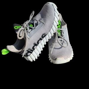 Kids Adidas like new